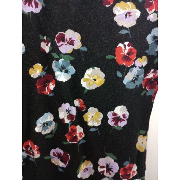Ann Taylor black with pansies turtleneck long sleeve shirt size XS - Picture 5 of 5